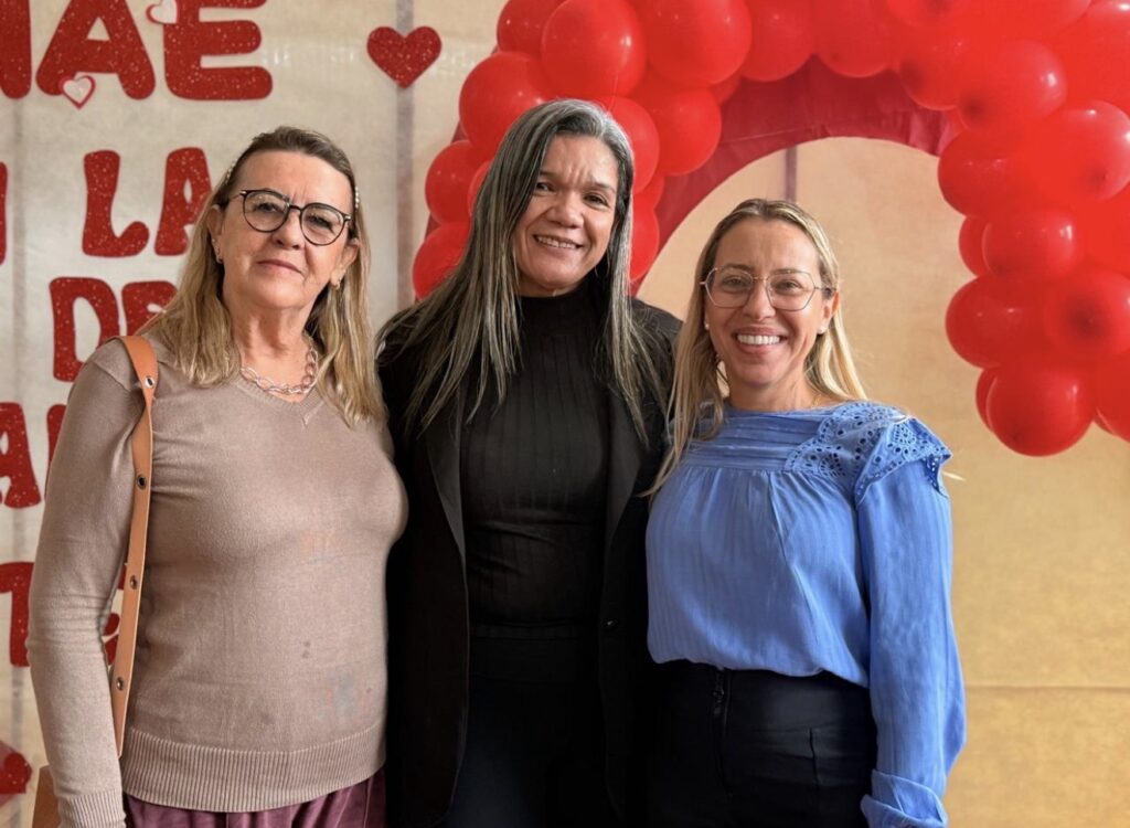 Escolas de Porto Murtinho celebram o Dia das Mães com homenagens, apresentações e momentos de emoção Escolas de Porto Murtinho celebram o Dia das Mães com homenagens, apresentações e momentos de emoção