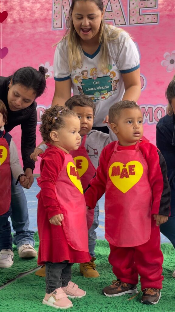 Escolas de Porto Murtinho celebram o Dia das Mães com homenagens, apresentações e momentos de emoção Escolas de Porto Murtinho celebram o Dia das Mães com homenagens, apresentações e momentos de emoção
