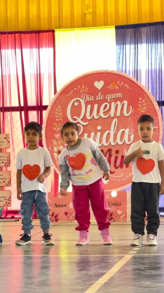 Escolas de Porto Murtinho celebram o Dia das Mães com homenagens, apresentações e momentos de emoção Escolas de Porto Murtinho celebram o Dia das Mães com homenagens, apresentações e momentos de emoção