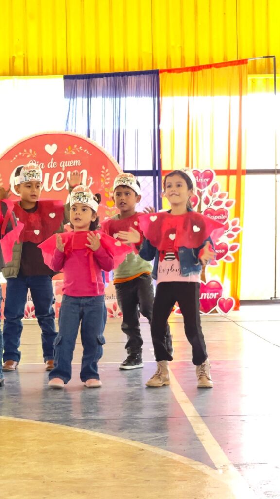 Escolas de Porto Murtinho celebram o Dia das Mães com homenagens, apresentações e momentos de emoção Escolas de Porto Murtinho celebram o Dia das Mães com homenagens, apresentações e momentos de emoção