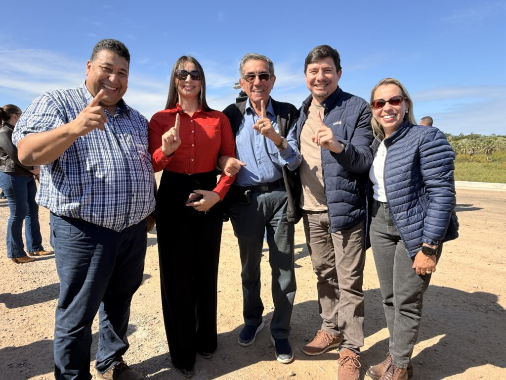 Prefeito Nelson Cintra acompanha visita do presidente do Paraguai às obras da Ponte Bioceânica