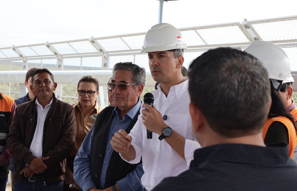 Prefeito Nelson Cintra acompanha visita do presidente do Paraguai às obras da Ponte Bioceânica