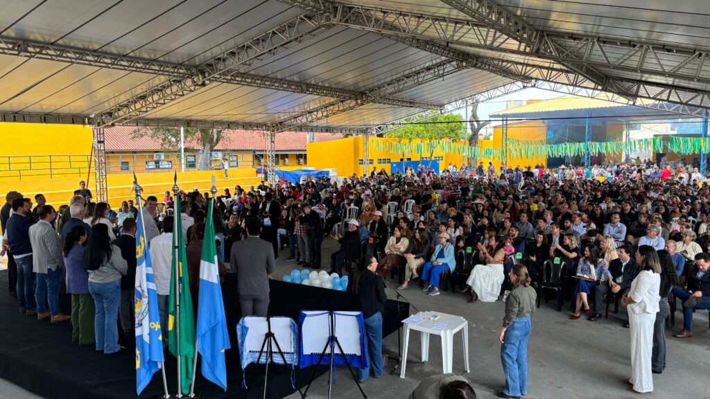 Porto Murtinho celebra 114 anos com desfile cívico, entregas e mais de R$ 72,9 milhões em investimentos do Governo do Estado