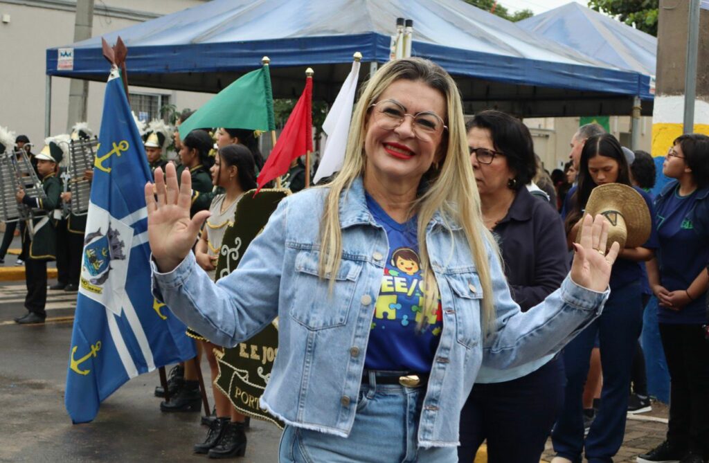 Porto Murtinho celebra 114 anos com desfile cívico, entregas e mais de R$ 72,9 milhões em investimentos do Governo do Estado