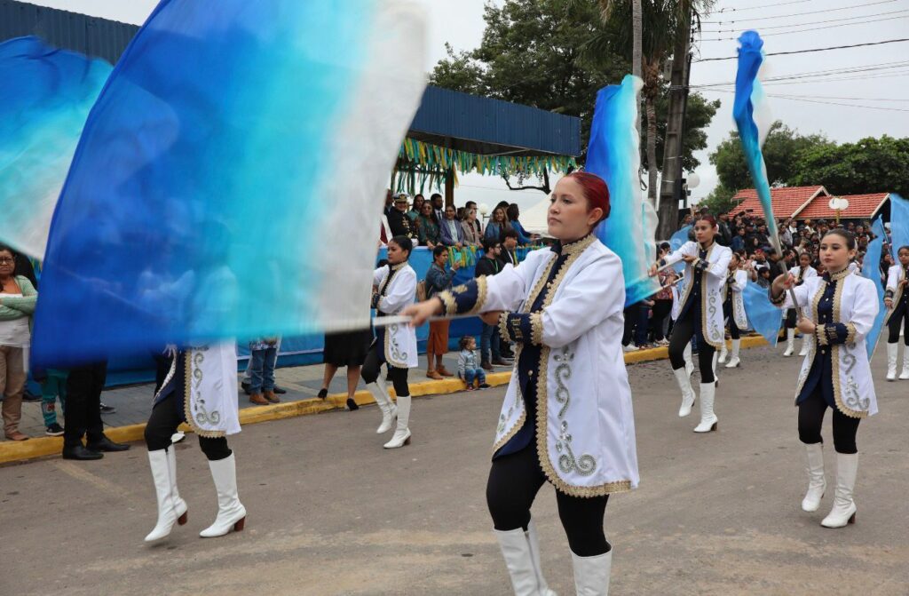 Porto Murtinho celebra 114 anos com desfile cívico, entregas e mais de R$ 72,9 milhões em investimentos do Governo do Estado