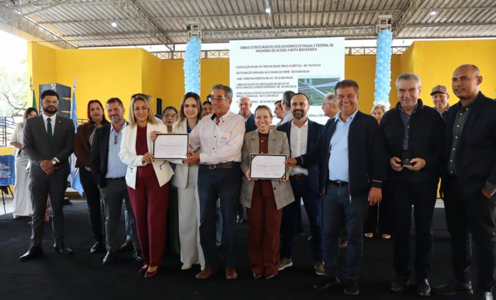 Porto Murtinho celebra 114 anos com desfile cívico, entregas e mais de R$ 72,9 milhões em investimentos do Governo do Estado