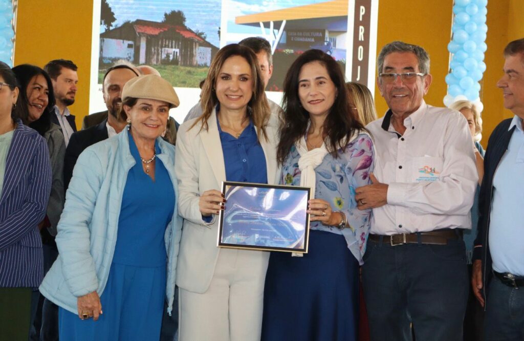 Porto Murtinho celebra 114 anos com desfile cívico, entregas e mais de R$ 72,9 milhões em investimentos do Governo do Estado