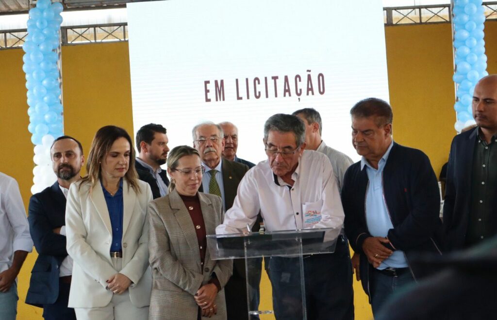 Porto Murtinho celebra 114 anos com desfile cívico, entregas e mais de R$ 72,9 milhões em investimentos do Governo do Estado