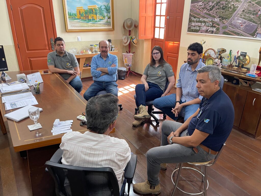 AGESUL participa de reunião no gabinete do prefeito Nelson Cintra