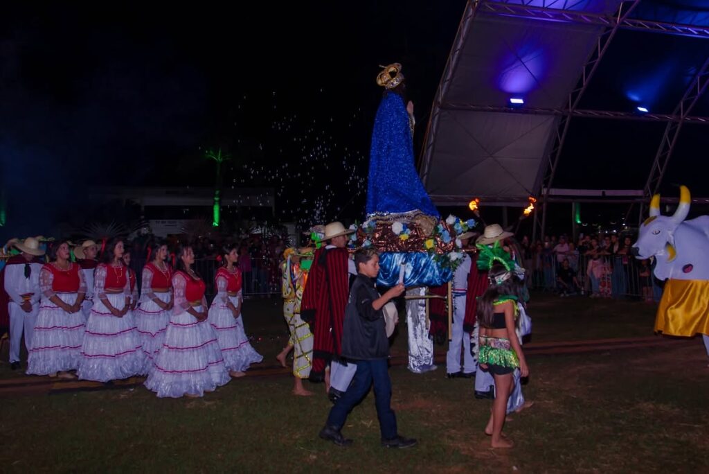 Touros Bandido e Encantado levam força da cultura de fronteira ao Festival de Inverno de Bonito