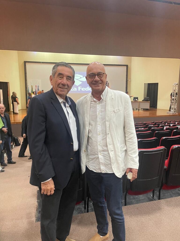 Prefeito Nelson Cintra participa de posse da nova delegada da Receita Federal em Ponta Porã