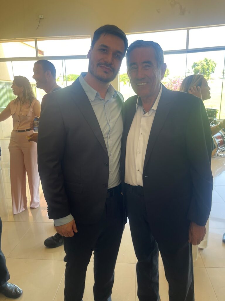 Prefeito Nelson Cintra participa de posse da nova delegada da Receita Federal em Ponta Porã