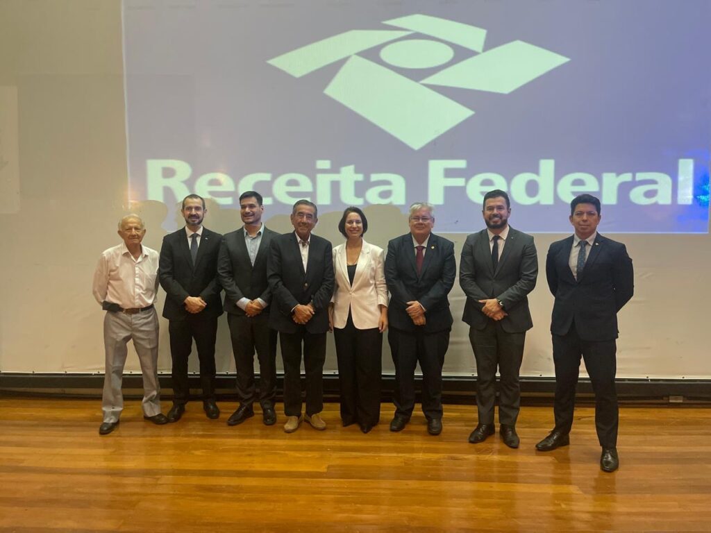 Prefeito Nelson Cintra participa de posse da nova delegada da Receita Federal em Ponta Porã
