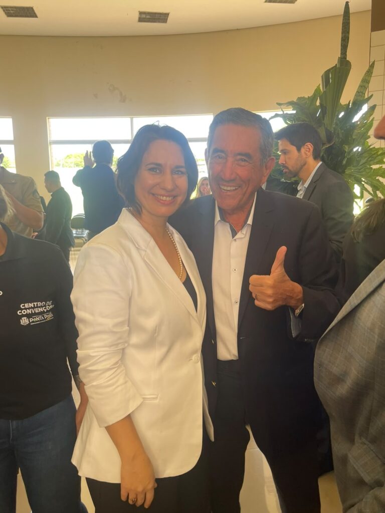 Prefeito Nelson Cintra participa de posse da nova delegada da Receita Federal em Ponta Porã