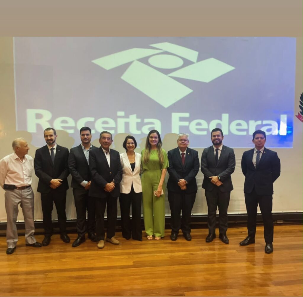 Prefeito Nelson Cintra participa de posse da nova delegada da Receita Federal em Ponta Porã