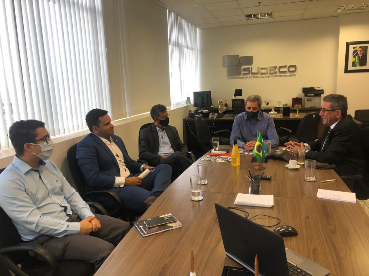 PREFEITO DE PORTO MURTINHO FOI RECEBIDO PELO PRESIDENTE DA SUDECO EM BRASÃLIA.