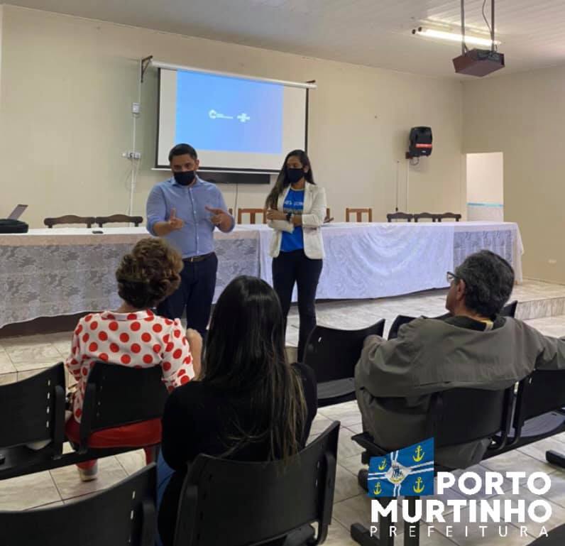 Prefeito Nelson Cintra se reúne com Secretários e Gerente Regional do SEBRAE Prefeito Nelson Cintra se reúne com Secretários e Gerente Regional do SEBRAE