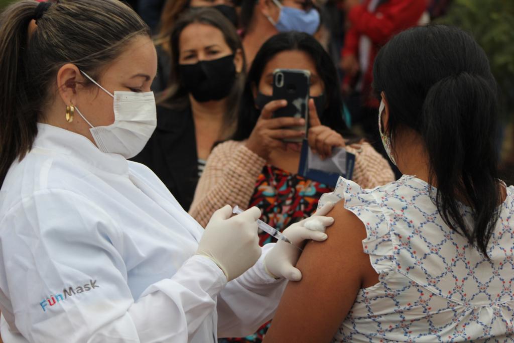 RELAÃ‡ÃƒO LISTA DE NOMES - VACINAÃ‡ÃƒO CONTRA A COVID-19