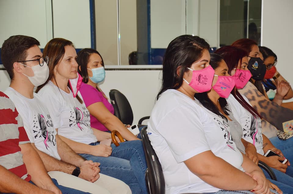 Secretaria de SaÃºde apresenta cronograma da Campanha Outubro Rosa em sessÃ£o ordinÃ¡ria da CÃ¢mara Municipal de Porto Murtinho