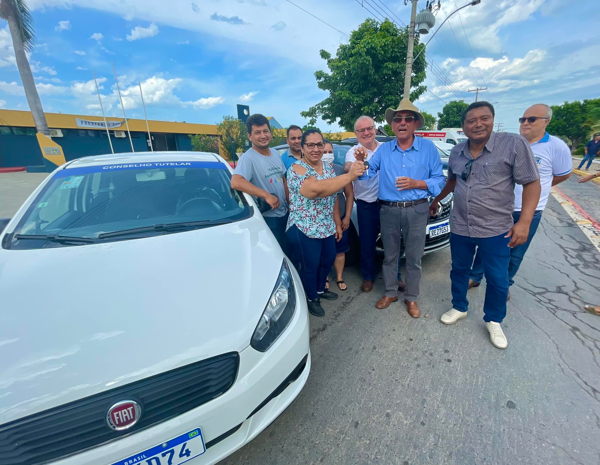 Prefeitura realiza entrega de mais de 20 veÃ­culos e renova frota do municÃ­pio nesta terÃ§a-feira (04)