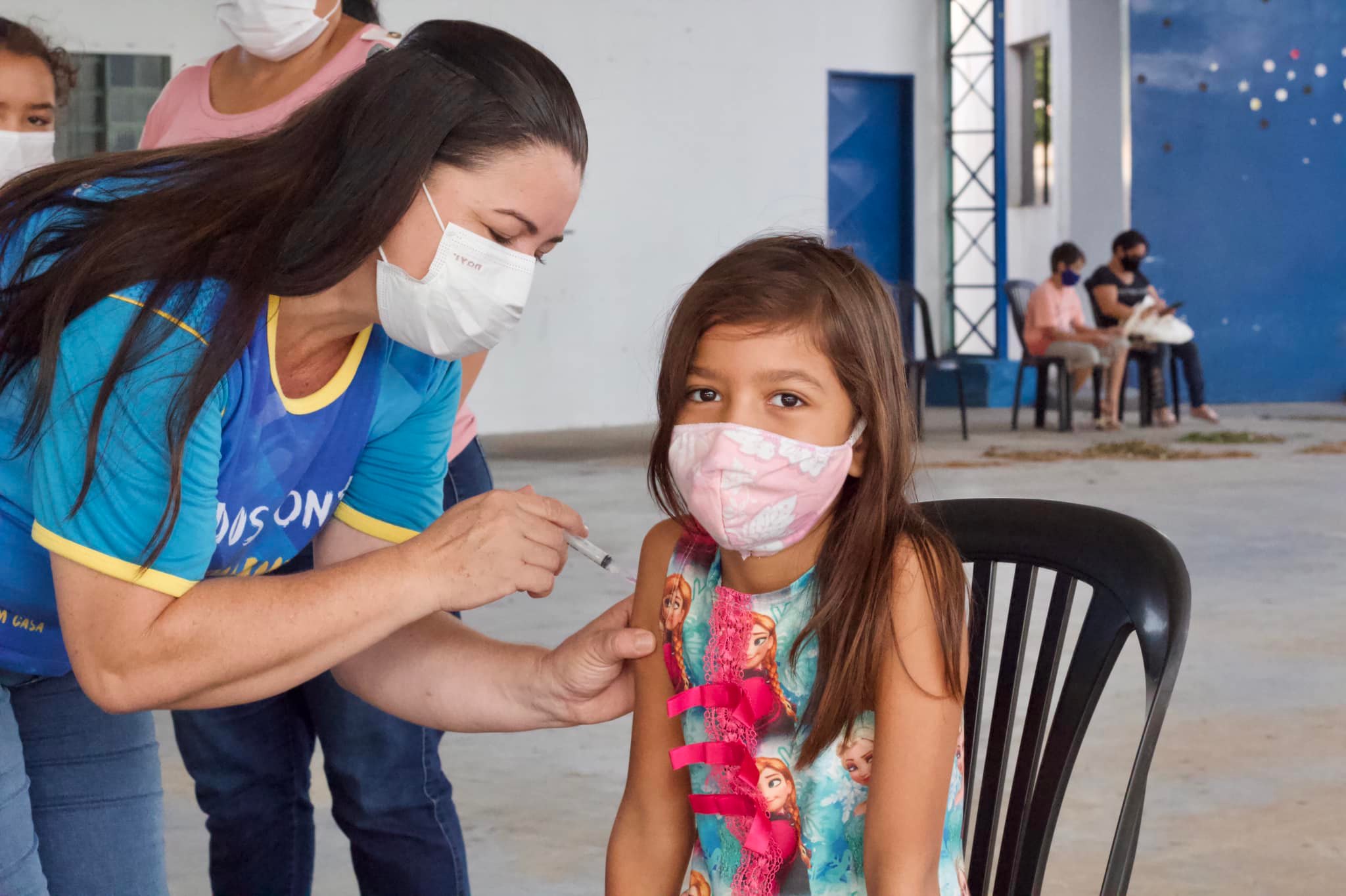 VacinaÃ§Ã£o de crianÃ§as contra a COVID-19 segue no municÃ­pio