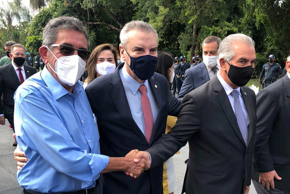 PREFEITO DE PORTO MURTINHO PARTICIPA DA SOLENIDADE DE ABERTURA DA 4Âª SESSÃƒO LEGISLATIVA NA CAPITAL