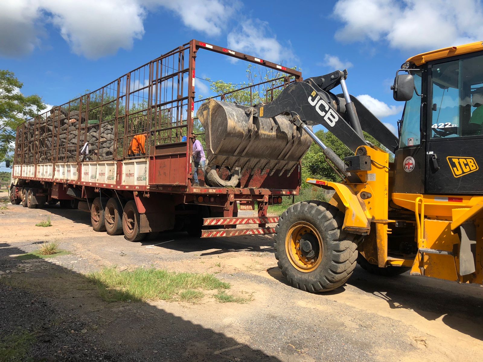 Mais de 2 mil pneus sÃ£o coletados em Porto Murtinho e destinados para reciclagem