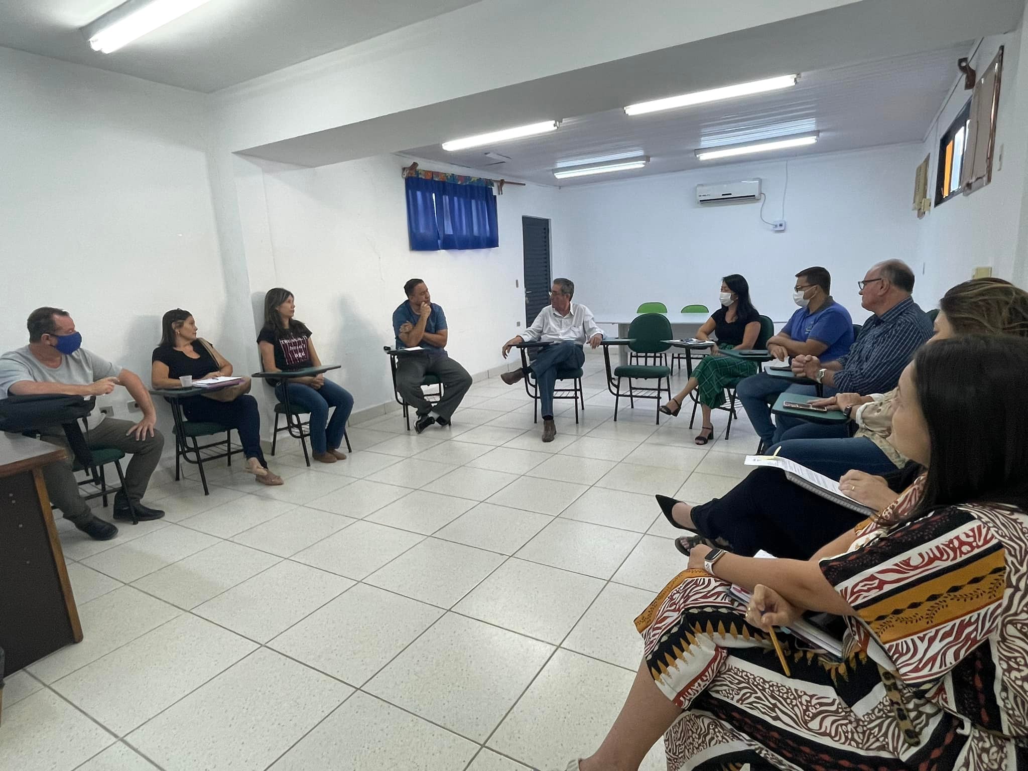 Reajuste salarial para servidores Ã© debatido em Porto Murtinho