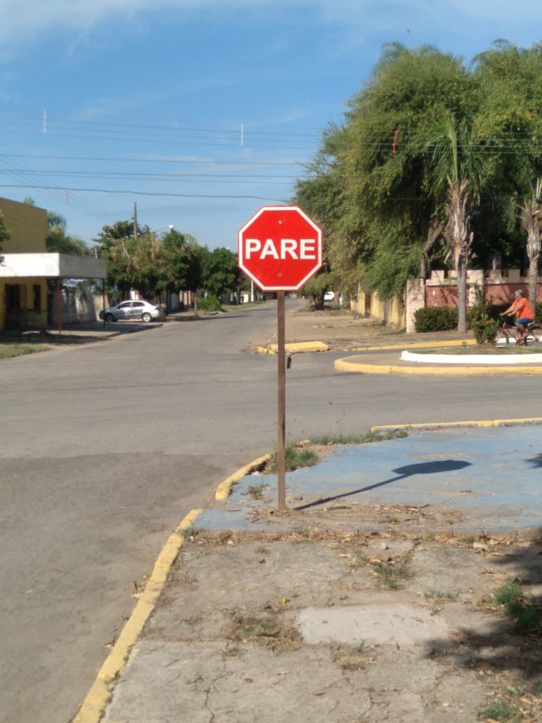 GETRAN reforÃ§a sinalizaÃ§Ã£o de trÃ¢nsito em Porto Murtinho