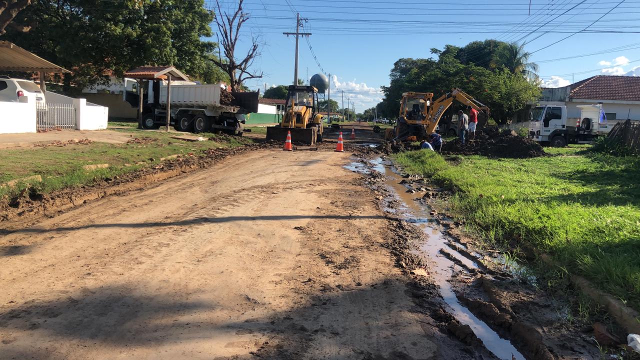 Aviso de trÃ¢nsito: interdiÃ§Ã£o da rua Cap. Cantalice Â 