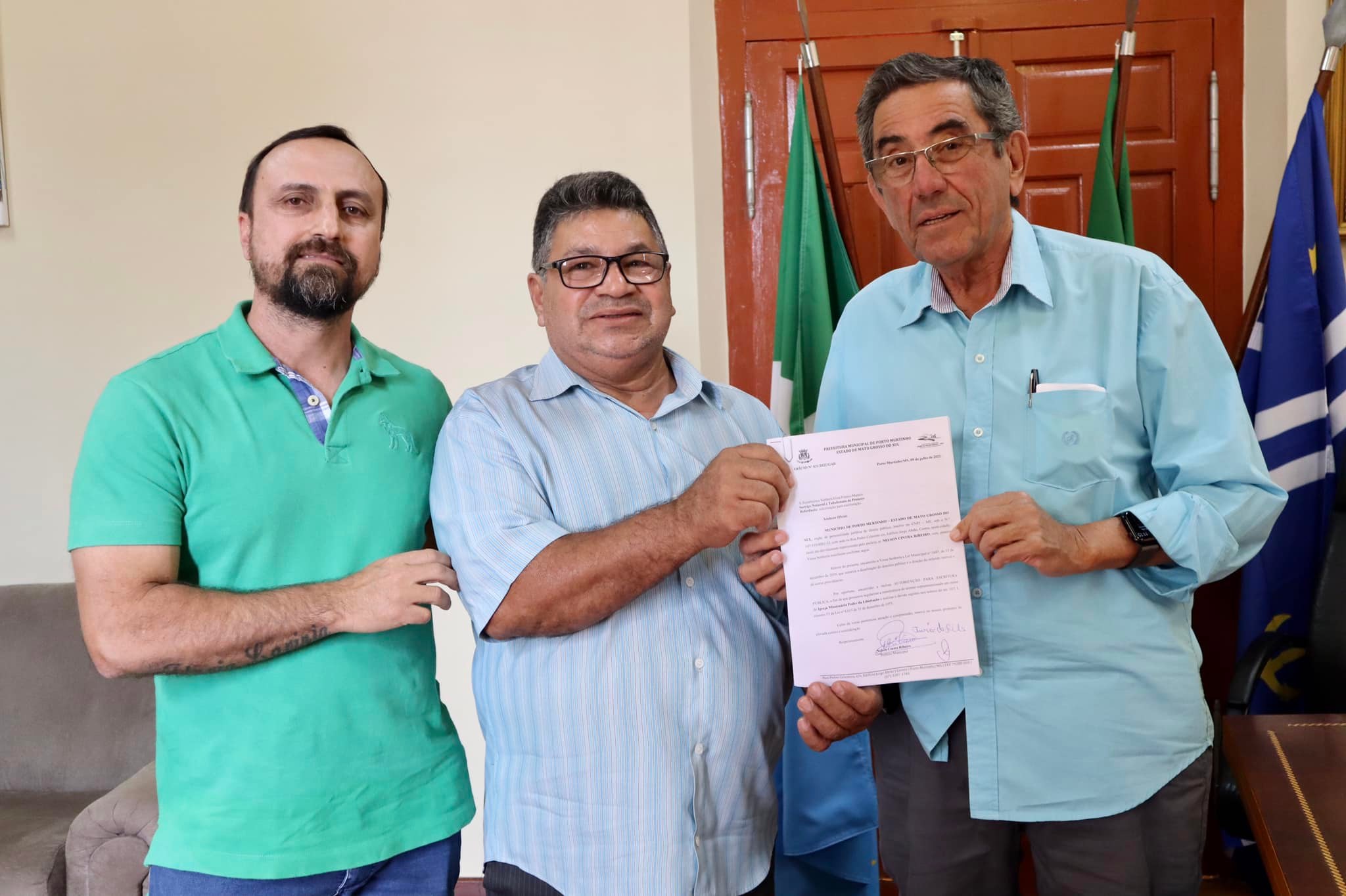 Prefeitura concede Ã  Igreja Missionaria Poder da LibertaÃ§Ã£o um terreno para a construÃ§Ã£o de um complexo religioso