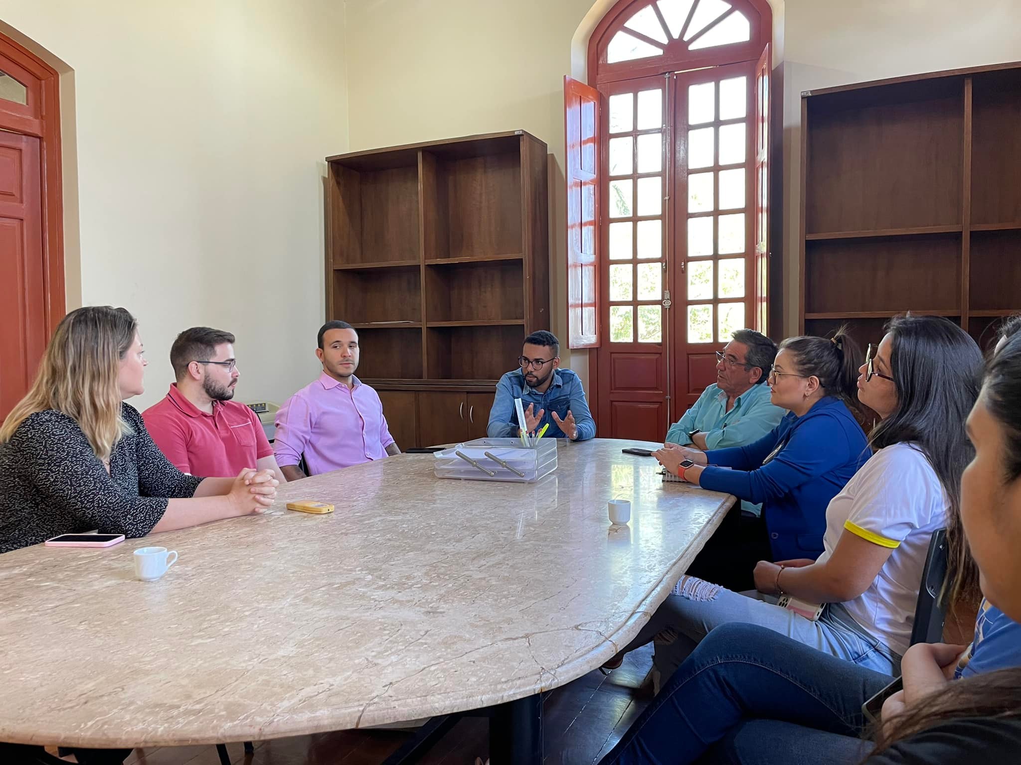 Prefeito recebe visita de novo Delegado que atuarÃ¡ em Porto Murtinho