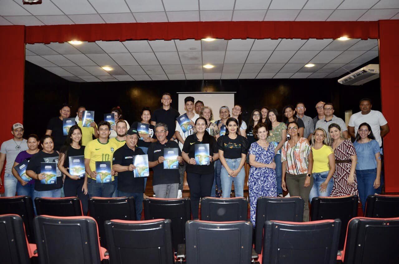 Alunos da UEMS realizam visita tÃ©cnica em Porto Murtinho